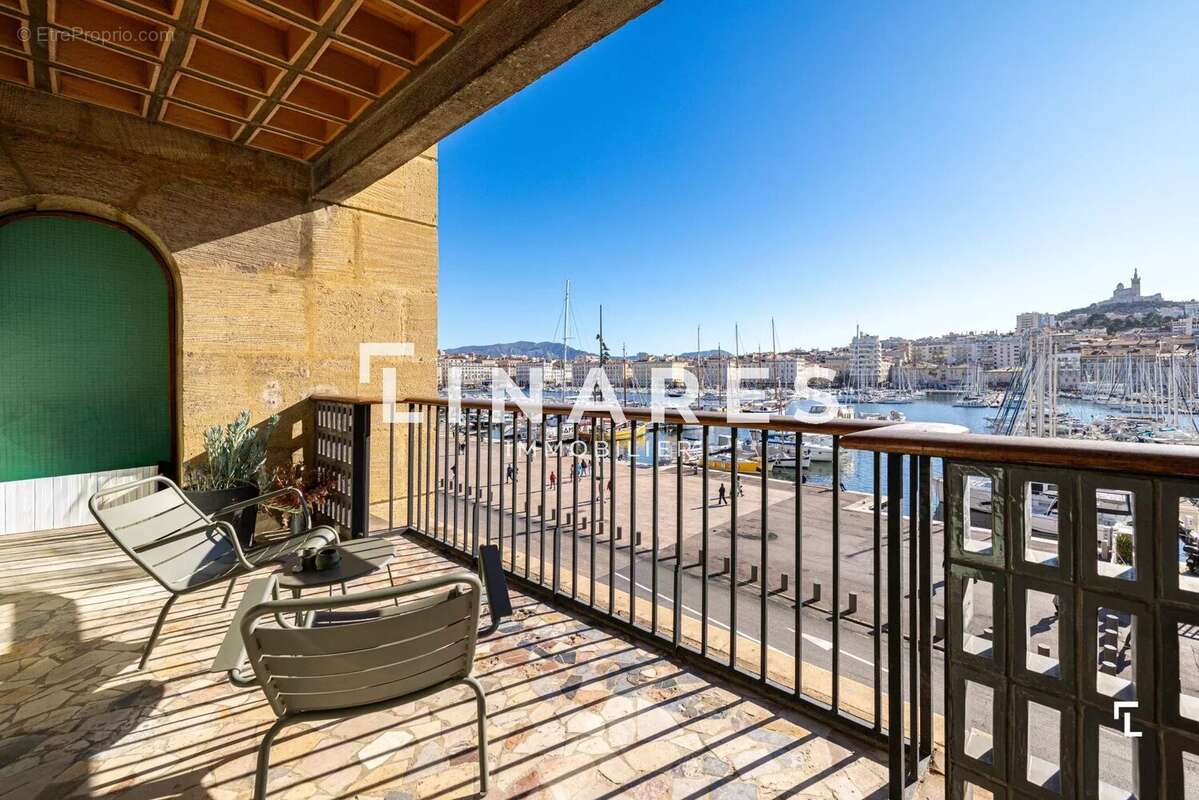Appartement à MARSEILLE-2E