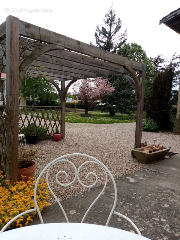 Maison à CHEYSSIEU