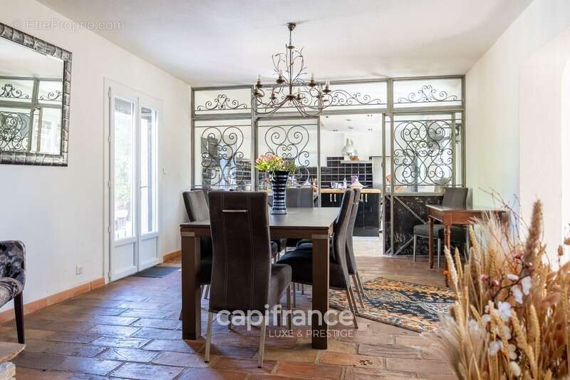 Maison à MARSEILLE-11E