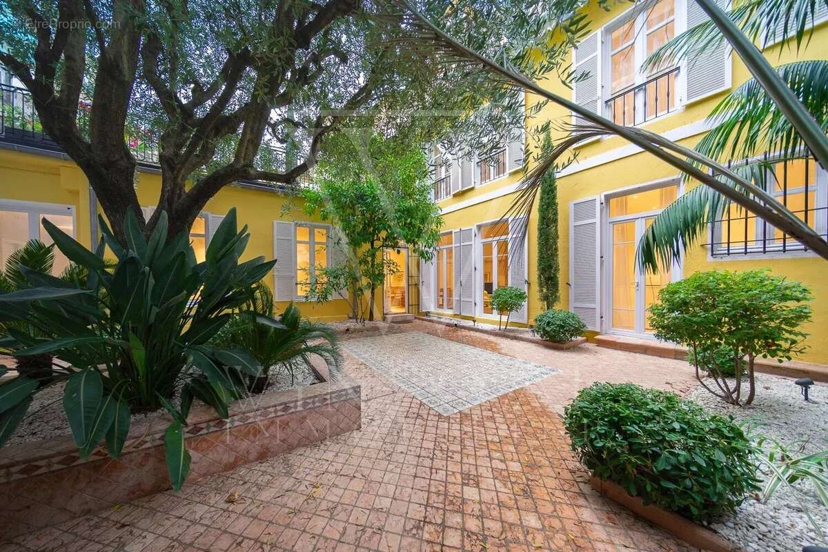 Maison à CANNES