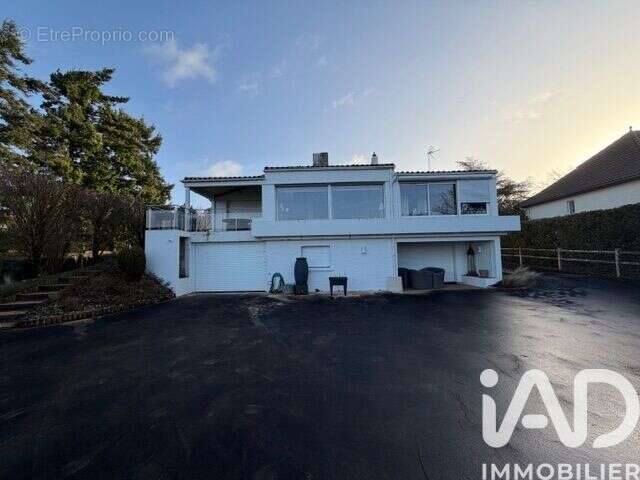 Photo 5 - Maison à THOUARS