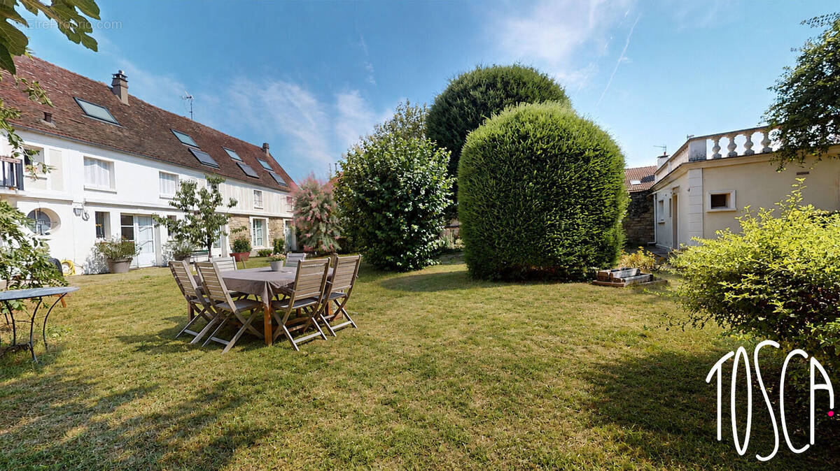 Maison à VITRY-SUR-SEINE