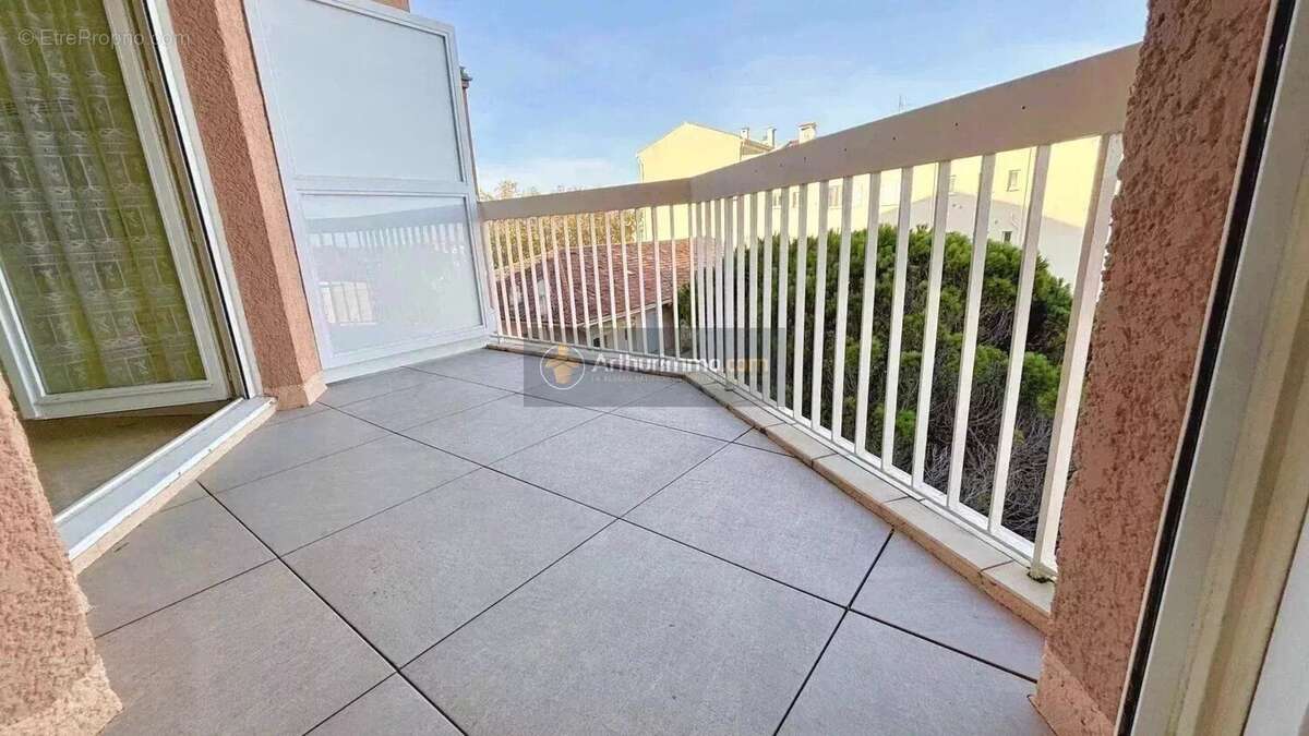 Appartement à FREJUS