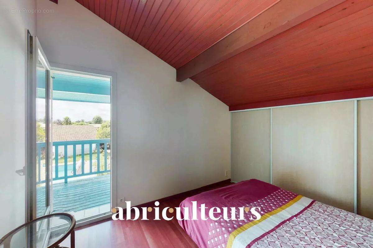 Maison à SAINT-VINCENT-DE-TYROSSE