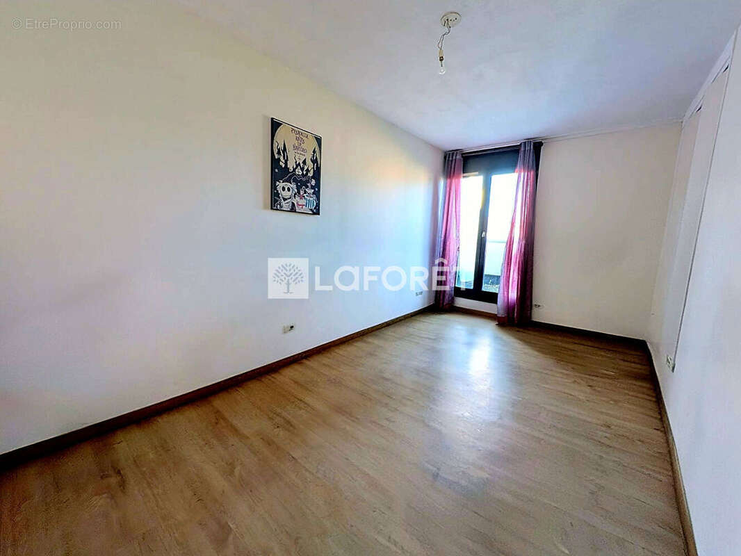 Appartement à JARVILLE-LA-MALGRANGE
