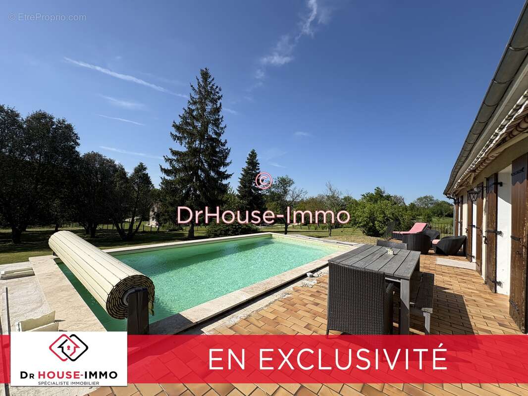 Maison à BOURDEILLES