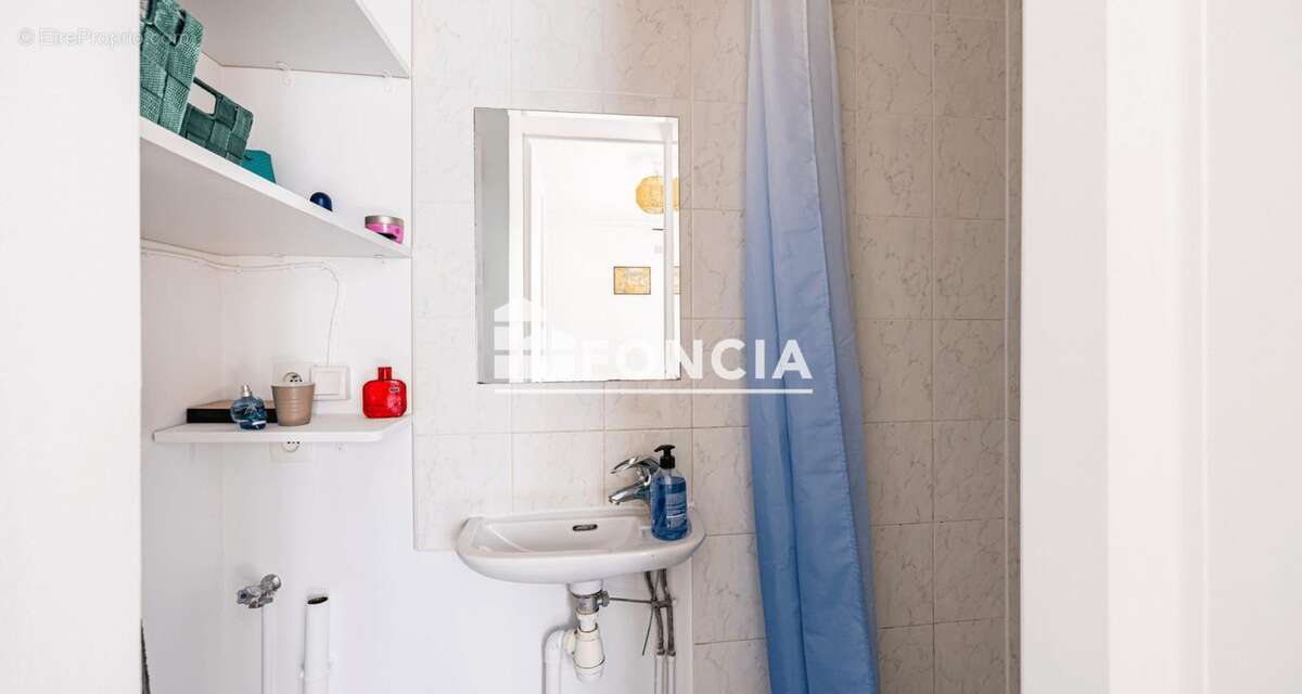 Appartement à PARIS-11E
