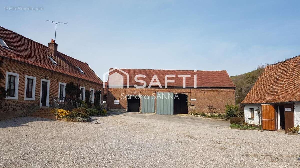 Maison 290 m² à Clenleu  - photo 2