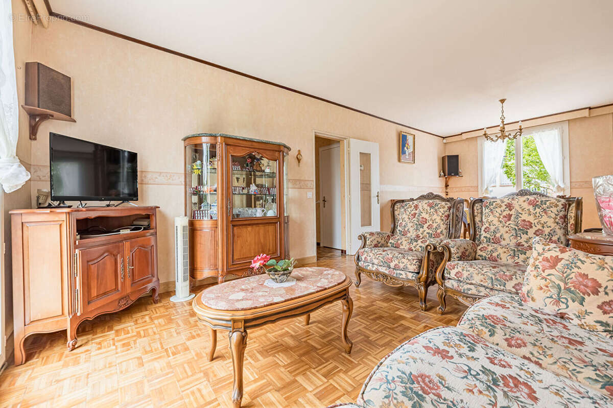 Maison à MONTGISCARD