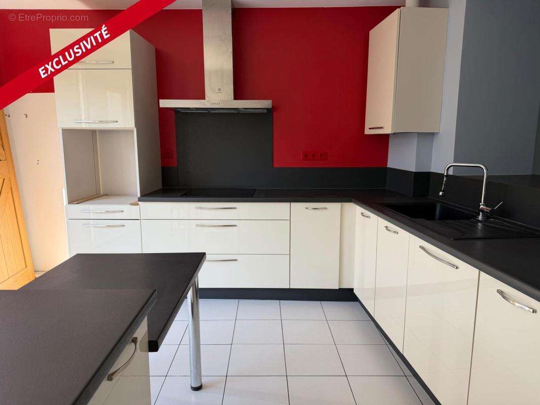 Maison à SARGE-LES-LE-MANS