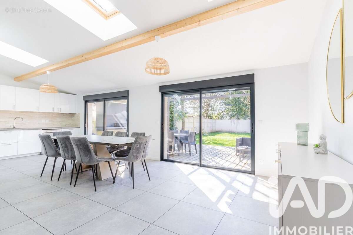 Photo 5 - Maison à LONGJUMEAU