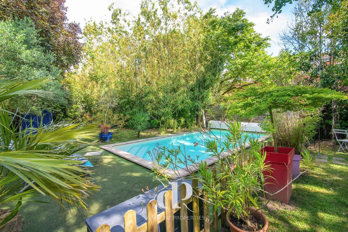 Maison à BEAUMONT-DE-LOMAGNE