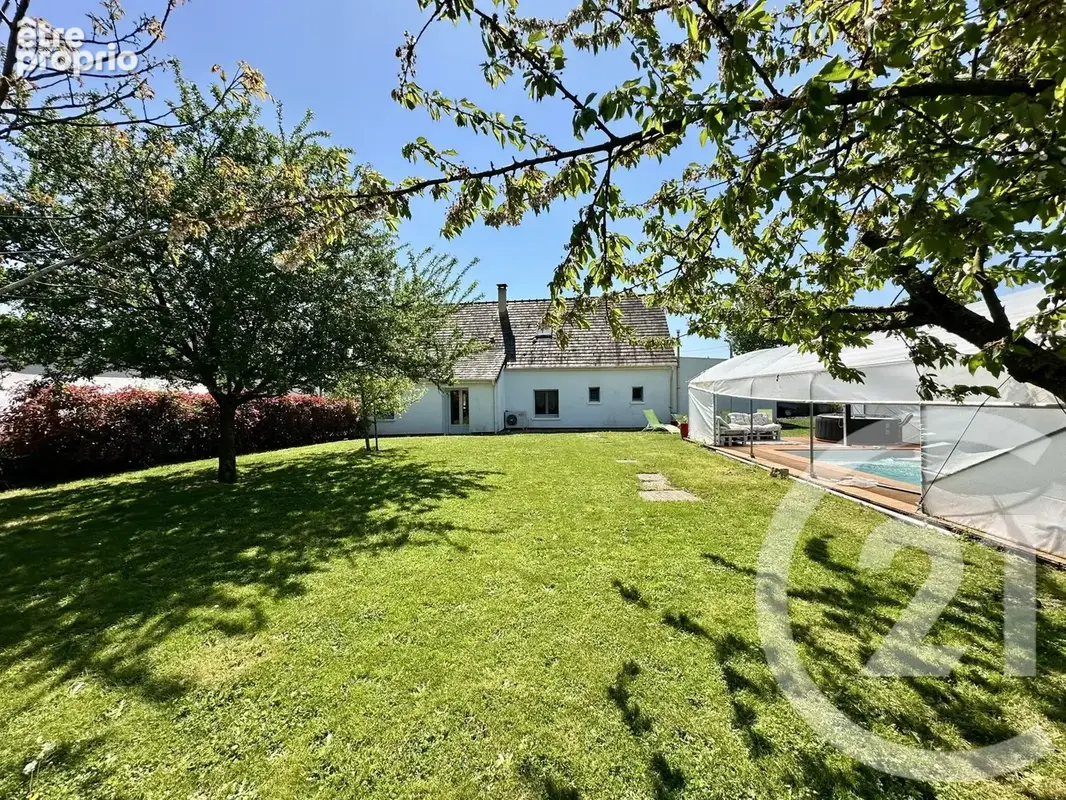 Photo Maison à Brou au prix de 235 000€