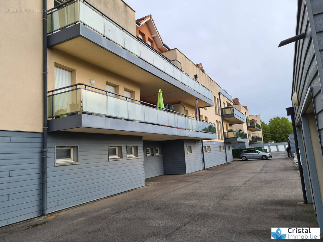 Appartement à AMNEVILLE