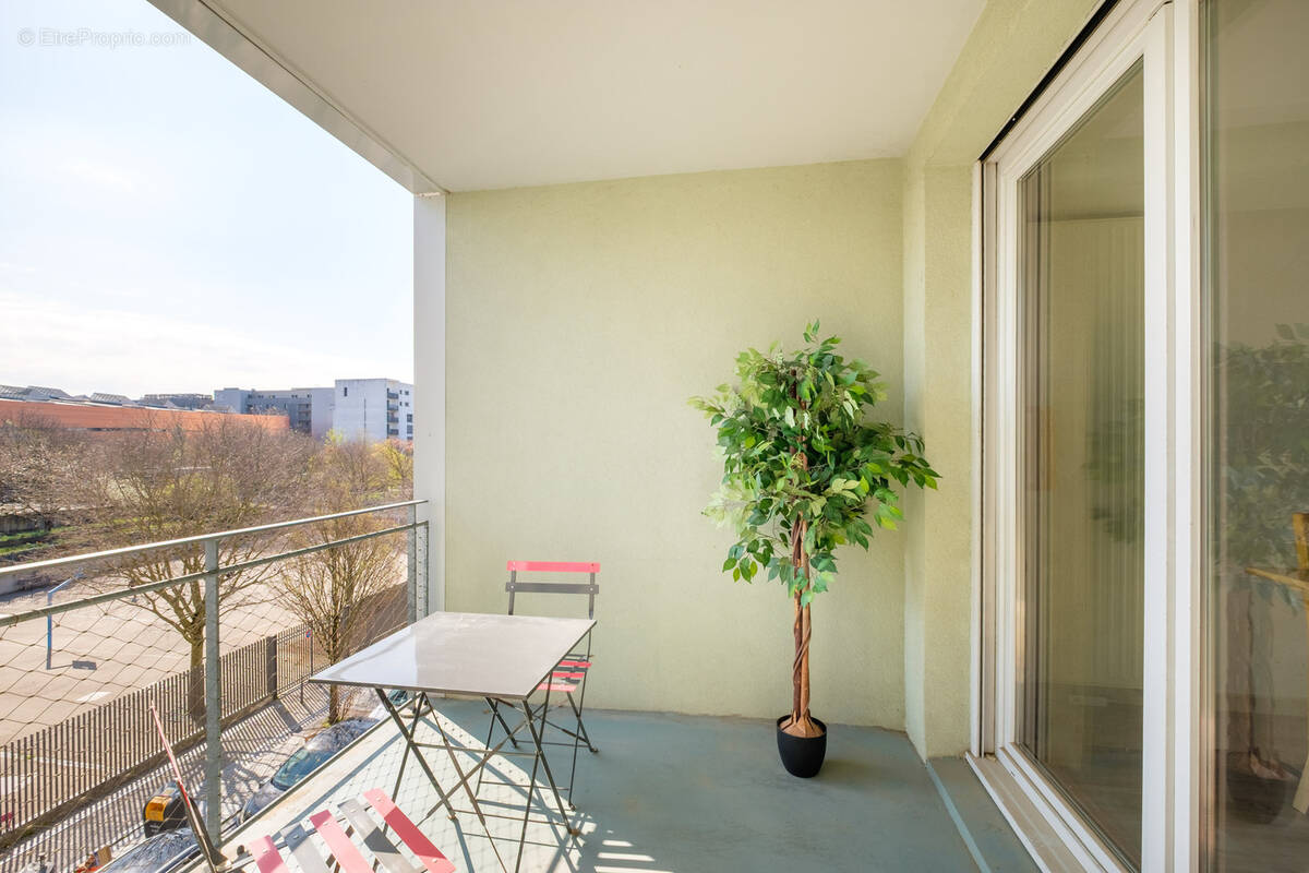 Appartement à LYON-9E