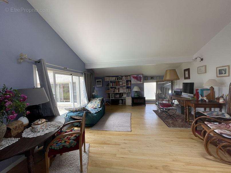 Maison à LORIOL-SUR-DROME