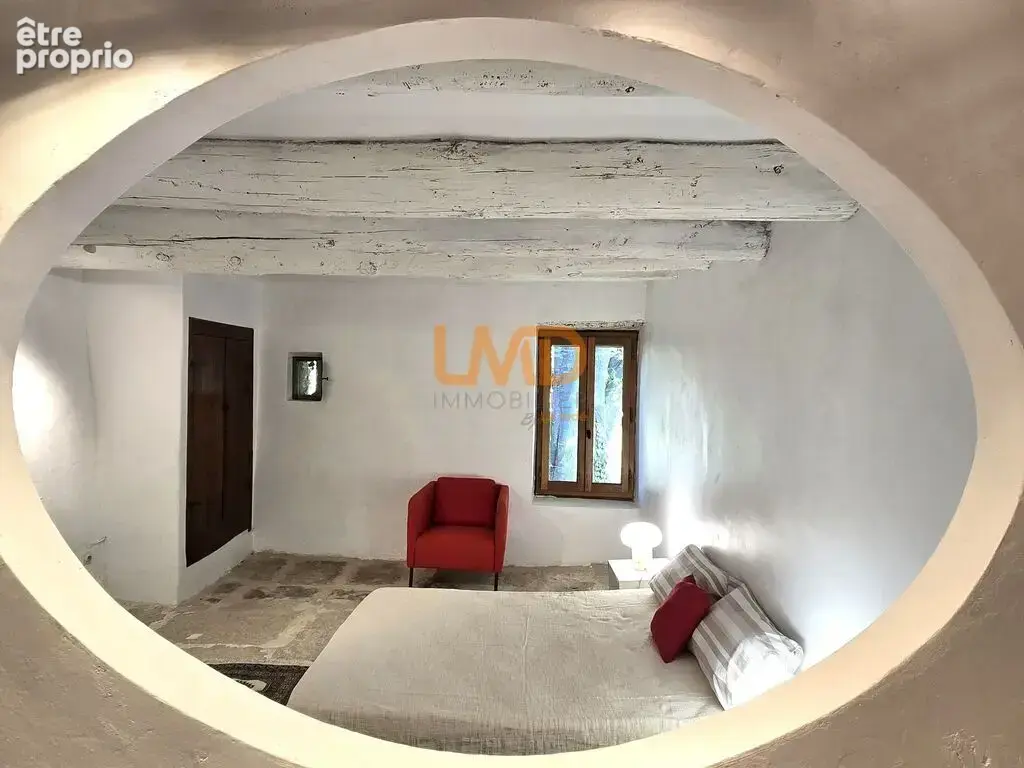 Authentique mas du 18ᵉ à Gordes avec piscine et vue panoramique - photo 13