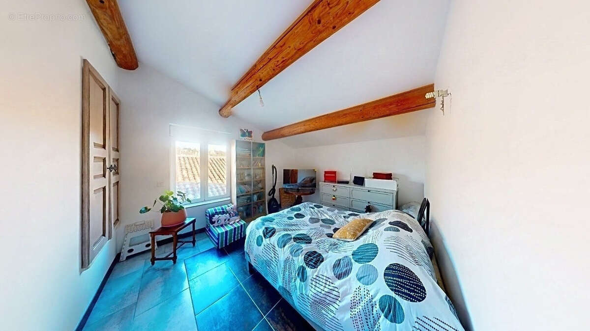 Sommières   Appartement d’exception avec terrasse, jardin et garage de 100 m2 - photo 6