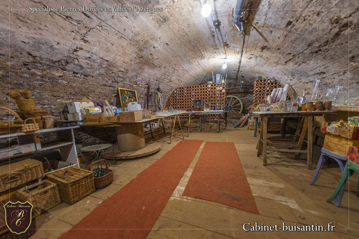 Maison à LE BOIS-D'OINGT