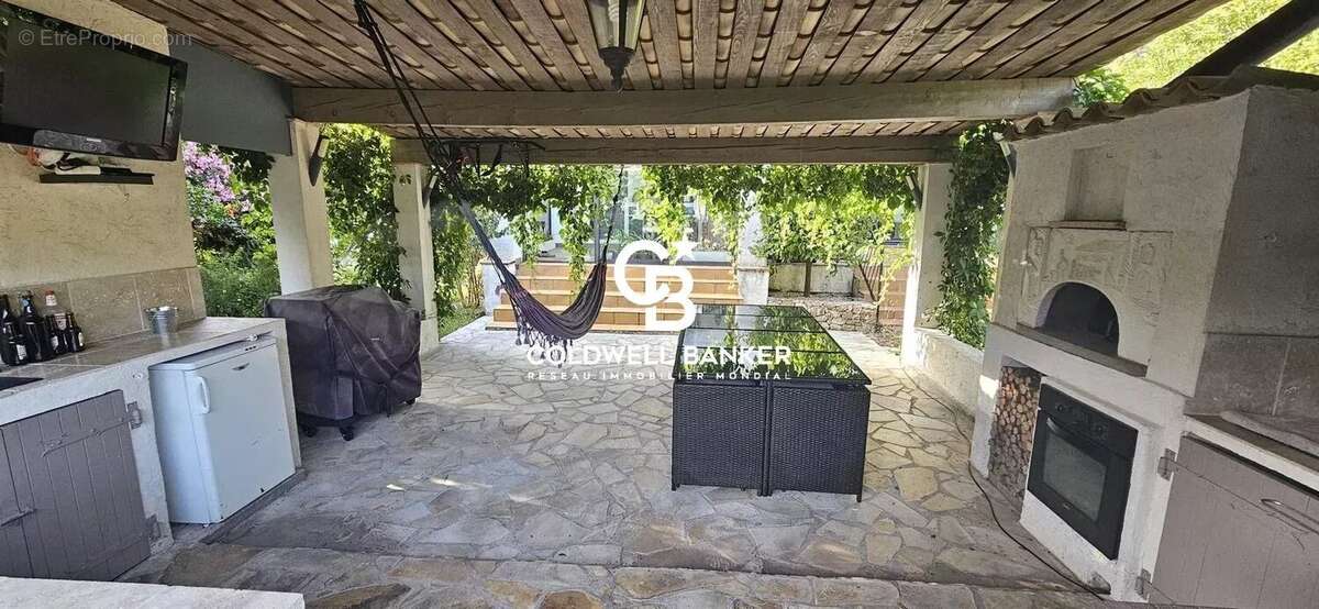 Maison à PUGET-SUR-ARGENS