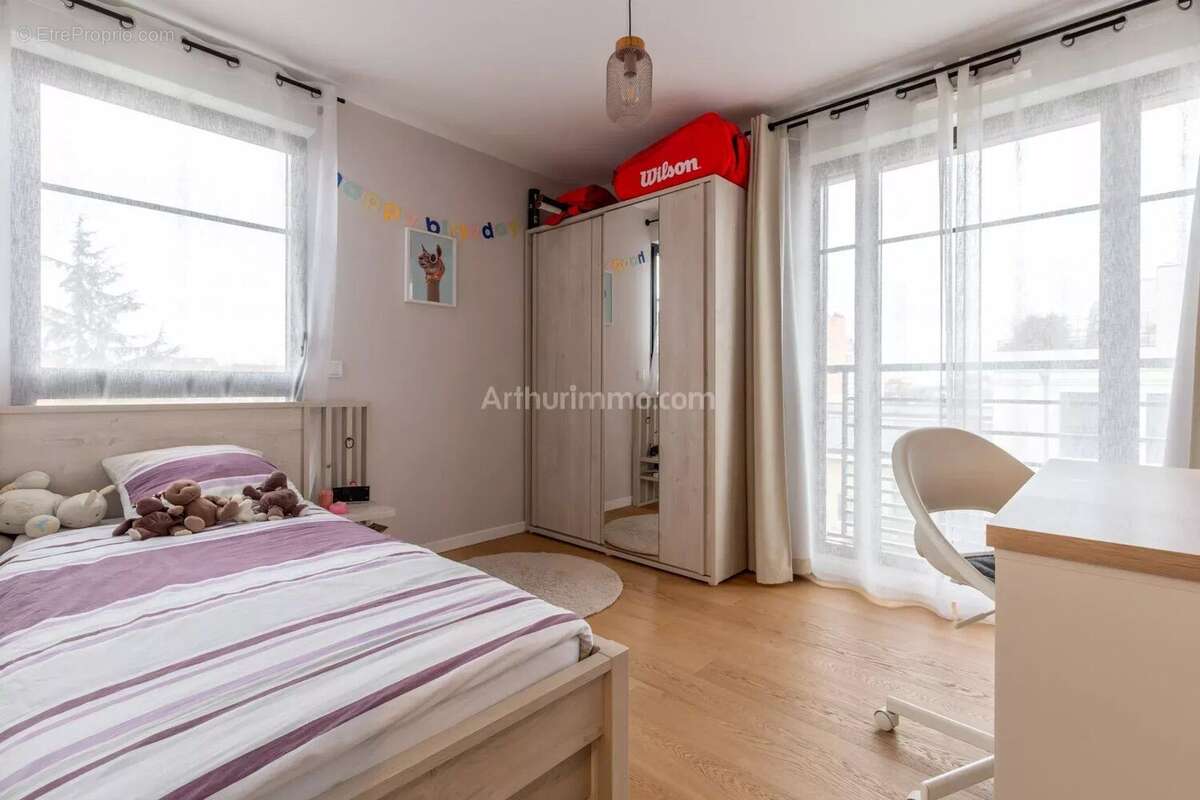 Appartement à NOGENT-SUR-MARNE