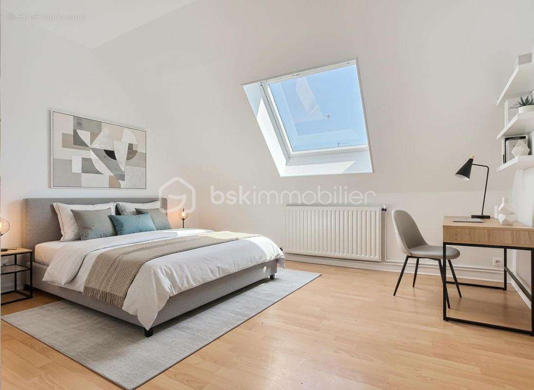 Maison à SAINT-ETIENNE-DU-ROUVRAY