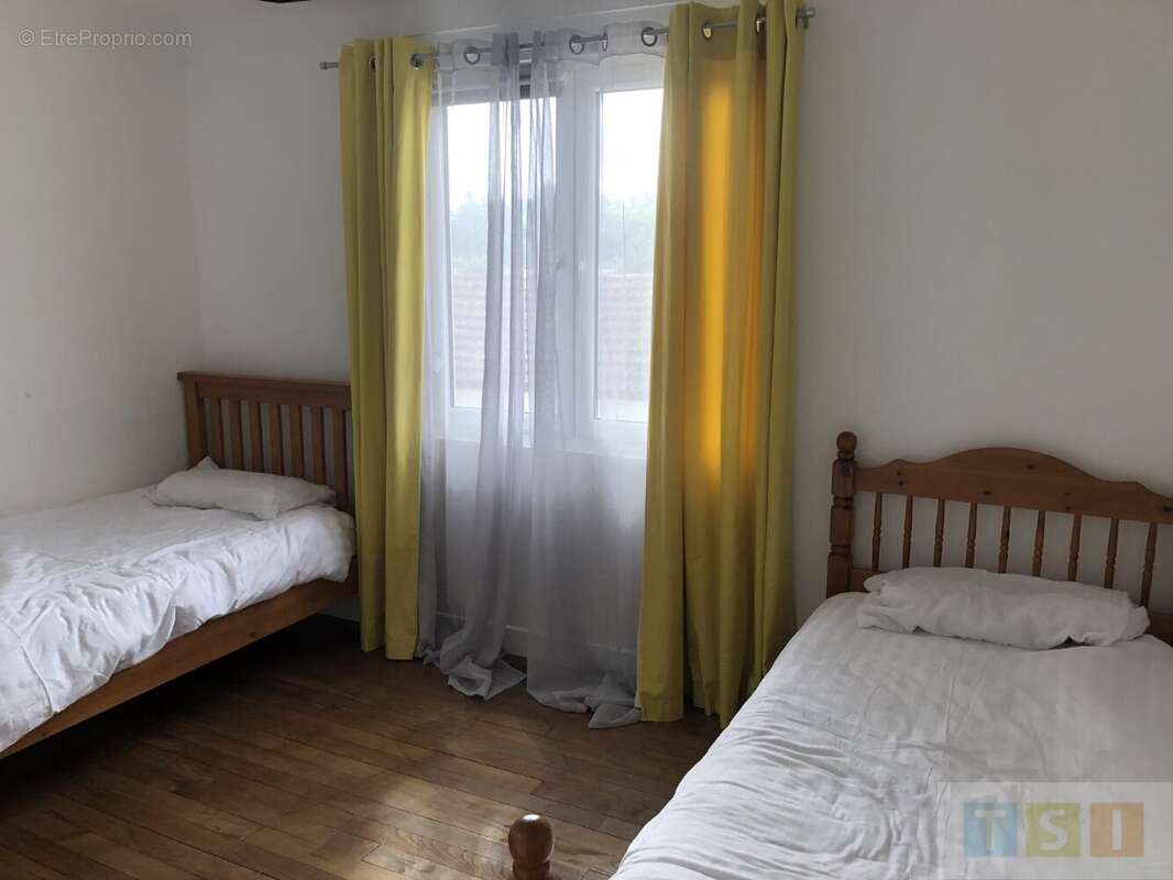 Maison sur deux niveaux proche des commodités - photo 5