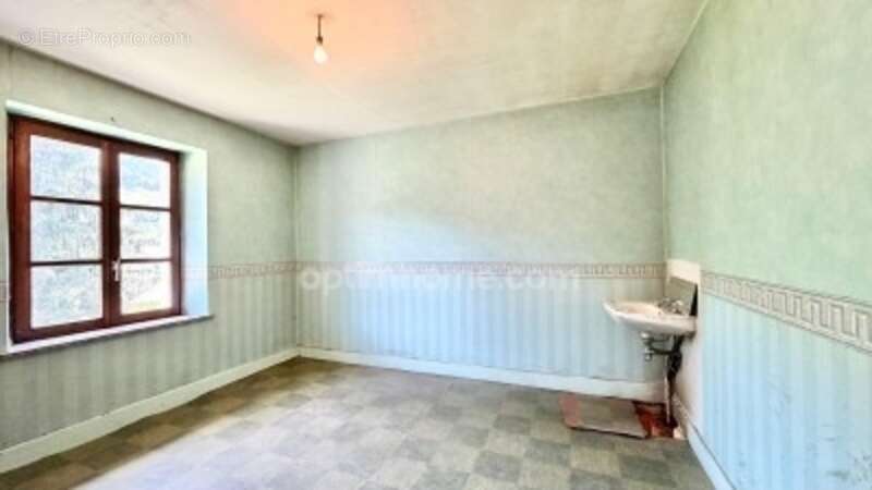 Maison à vendre 6 pièces SAULXURES SUR MOSELOTTE (88) - photo 11