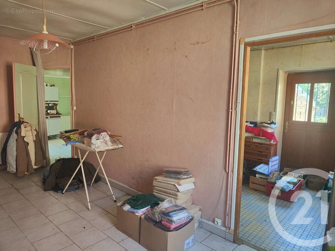 Maison 66 m² à Garchy  - photo 9