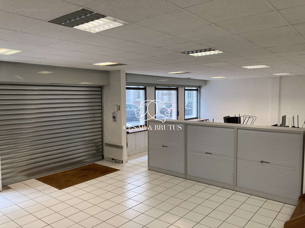 Commerce 120 m² à Lyon-6e  - photo 7