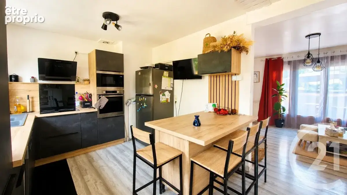 Maison 5 pièces 83 m² à vendre à Bernay (27300) - photo 3