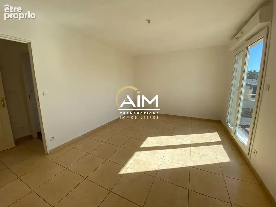 T2 avec Balcon et Stationnement - photo 3