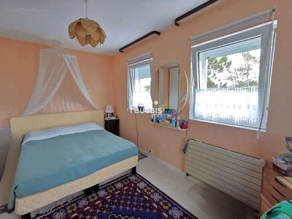 Maison 120 m² à Portbail  - photo 6