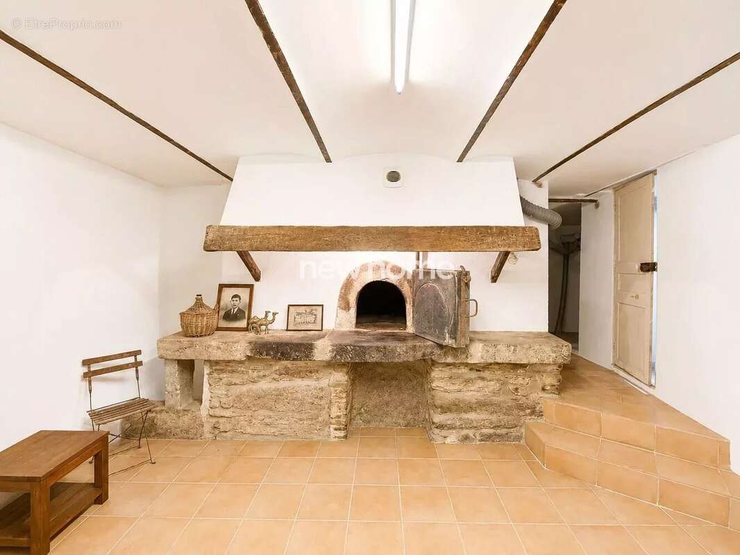 Authentique maison de village avec maison d'amis, patio et terrasse au cœur de La Garde-Freinet - photo 21