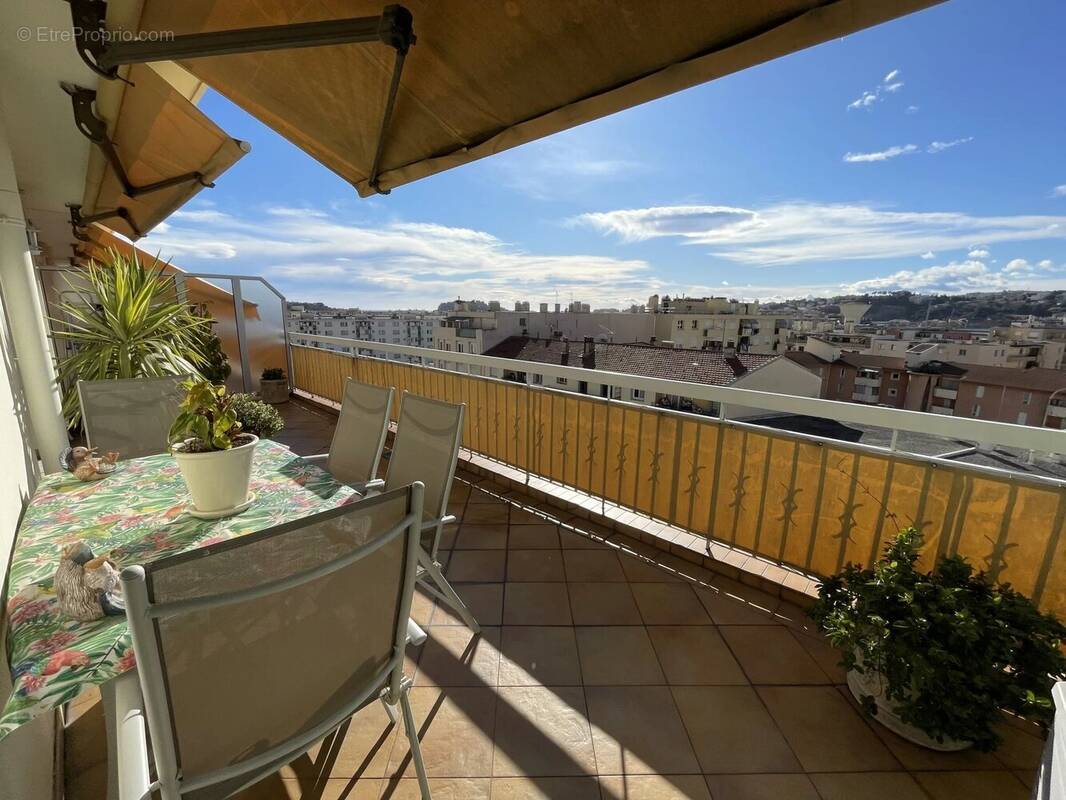 Appartement à NICE