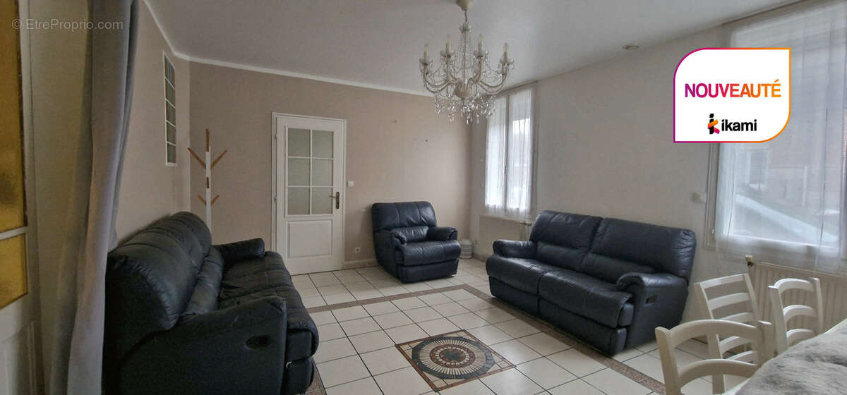Maison à WAZIERS