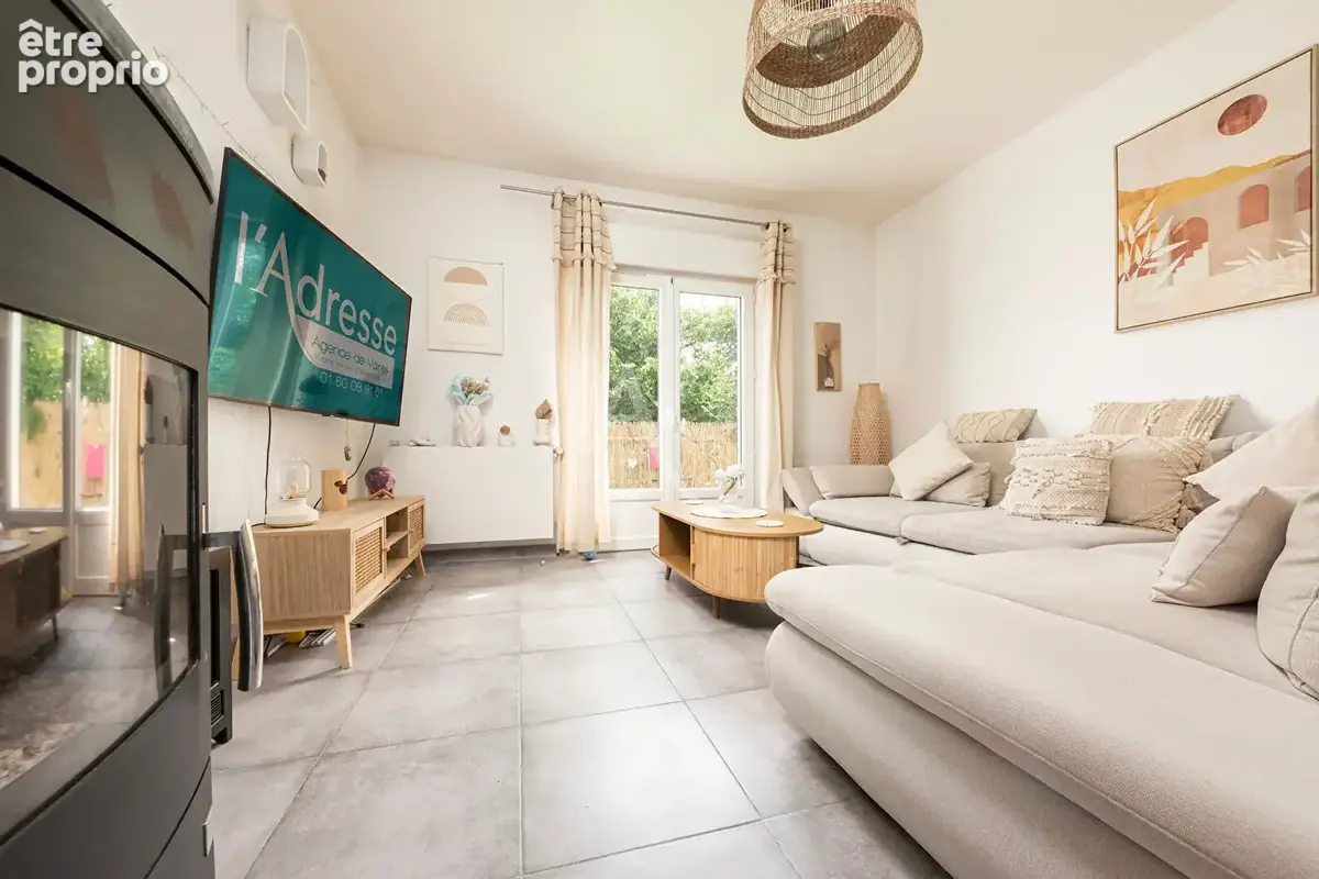 Photo Maison à Vaires-Sur-Marne au prix de 415 000€