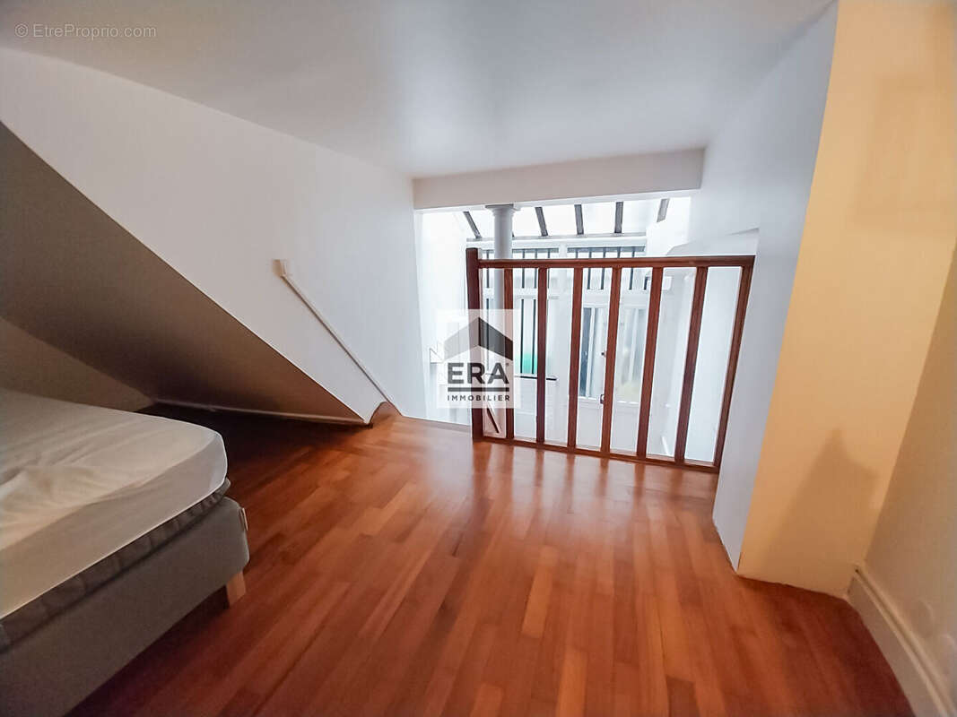 Appartement à PARIS-5E