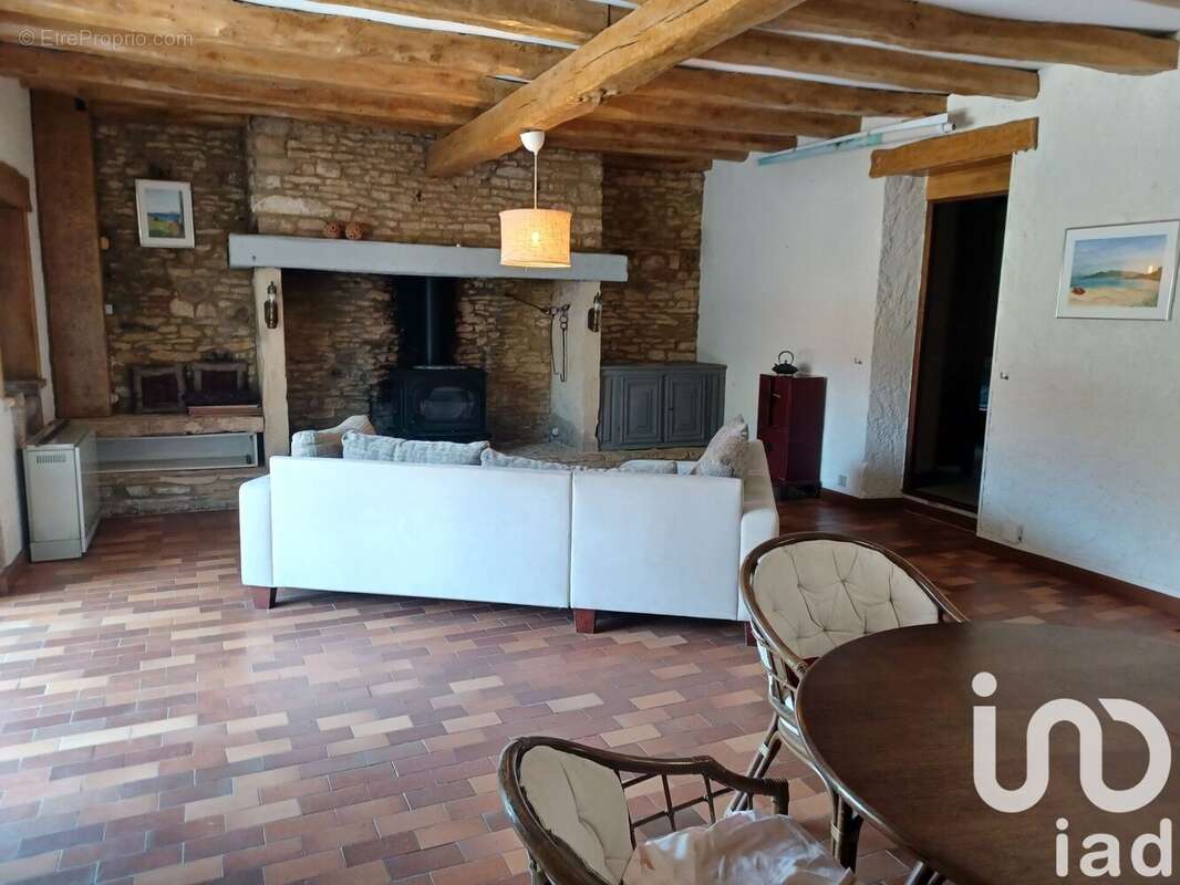 Photo 4 - Maison à ARCHIGNAC