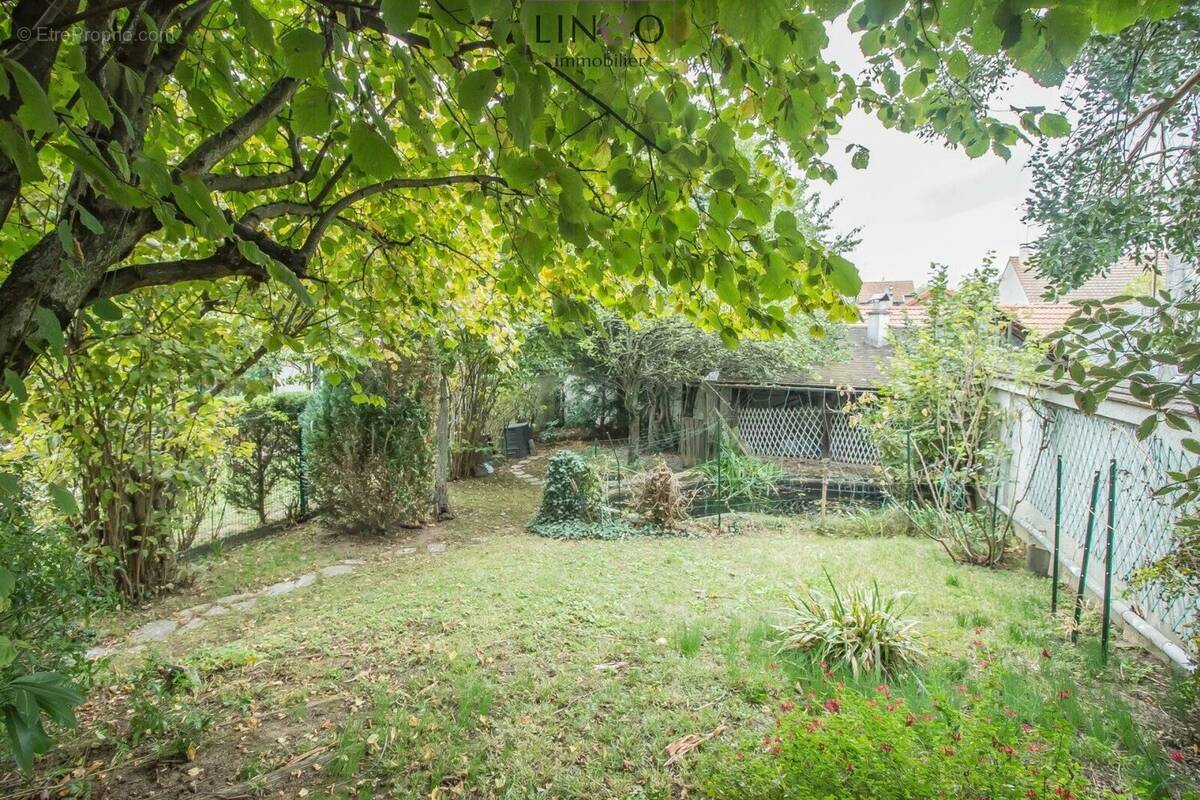 Maison à CHOISY-LE-ROI