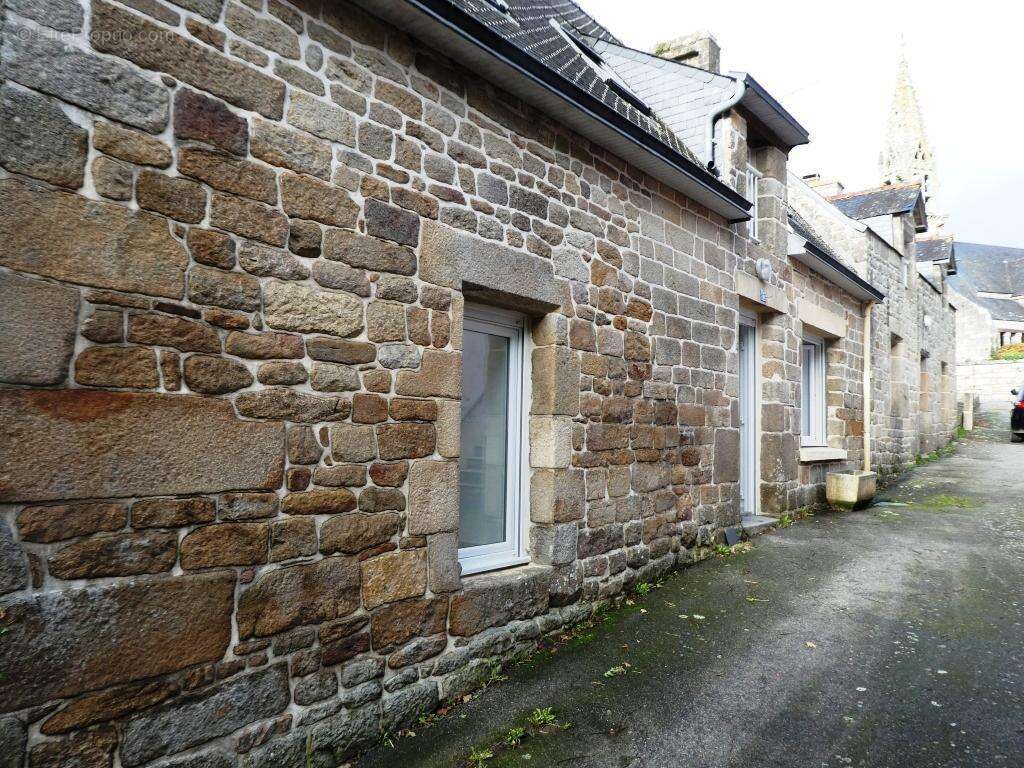 Maison à LANGOELAN