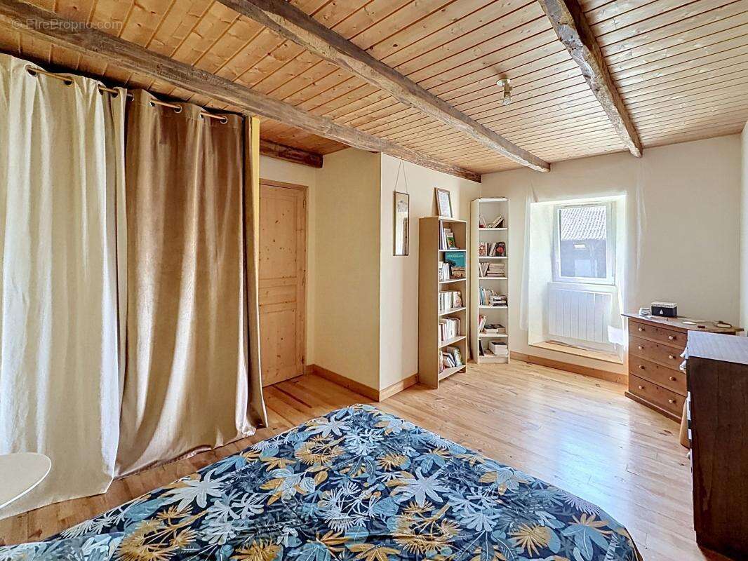 Maison 75 m² à Ploudiry  - photo 5