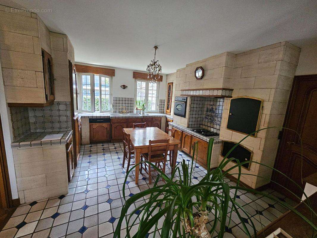 Maison à TREMBLAY-EN-FRANCE