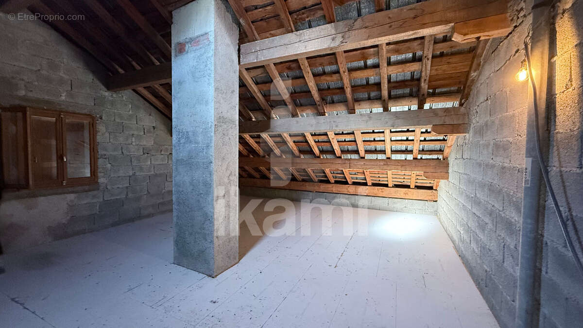 Maison à LA LECHERE