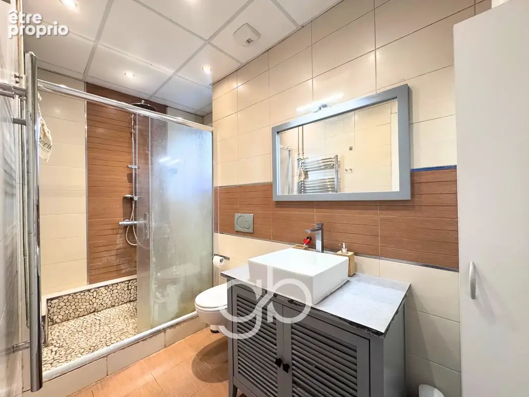 À vendre - t3 60m2 avec véranda et parking - montpellier antigone - photo 7
