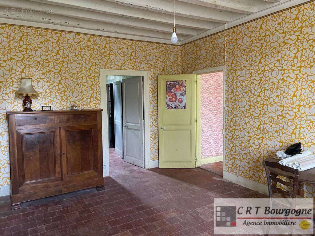 Maison à CHAMPIGNELLES