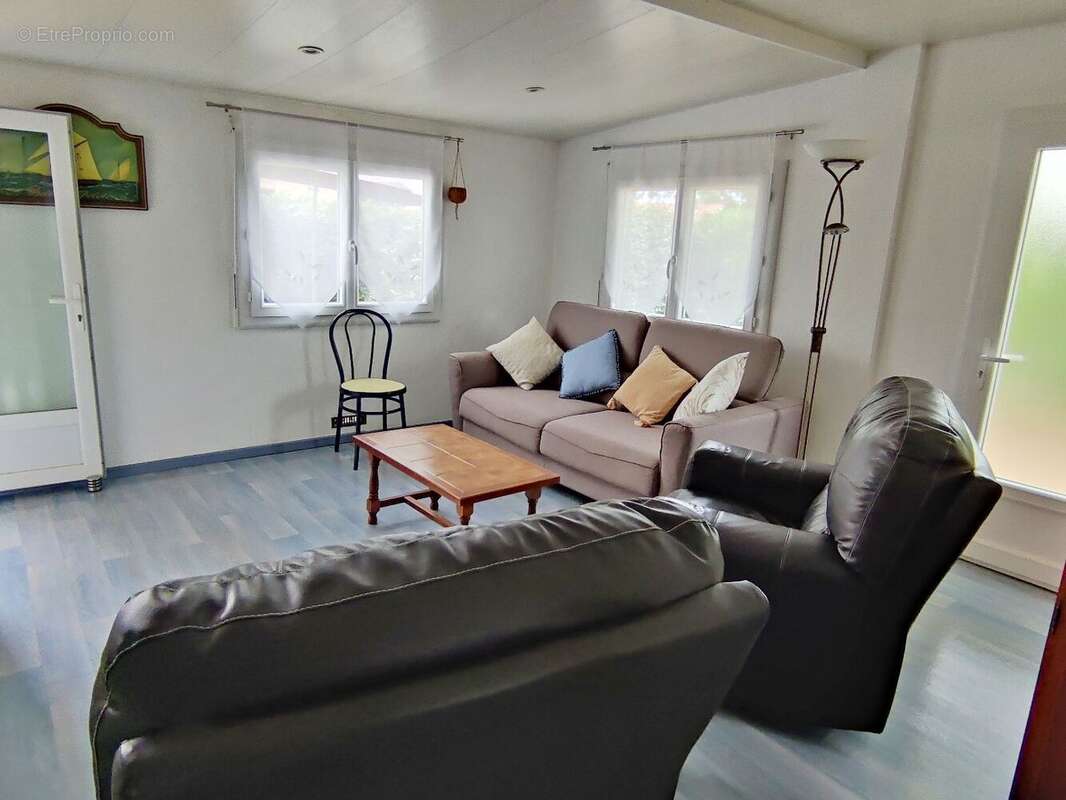 Maison 70 m² à Roquebrune-Sur-Argens  - photo 35