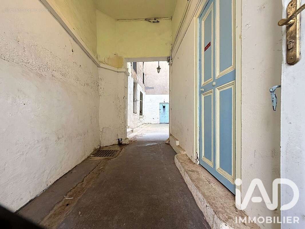 Maison 106 m² à Beziers  - photo 2
