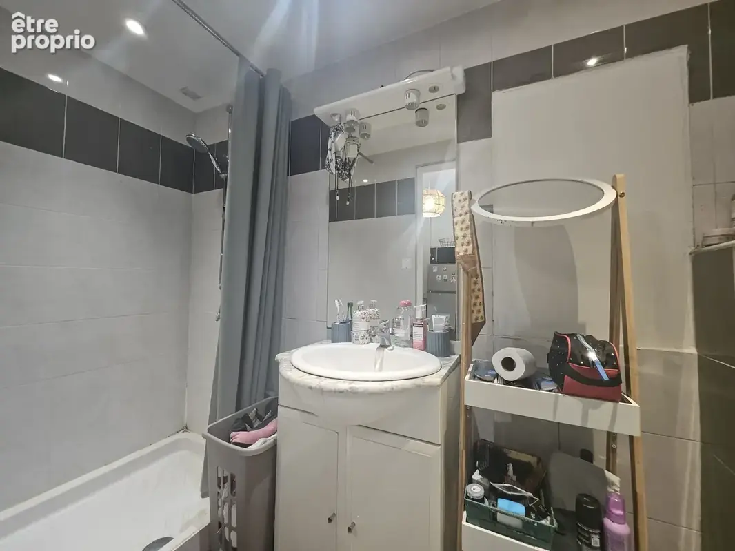 2 pièces à l'escarene - vendu loué - premier de quatre lots - photo 9