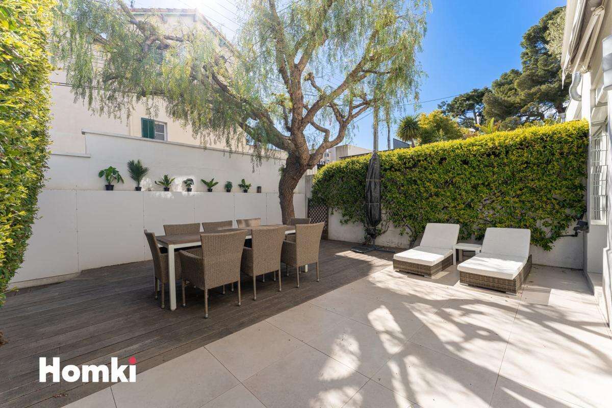 Appartement à MARSEILLE-7E